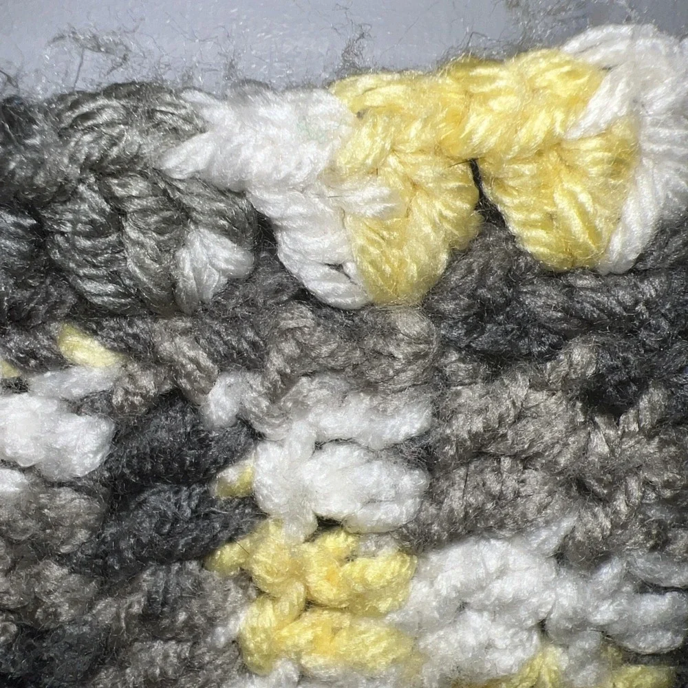 NEW HANDMADE crocheted afghan blanket throw50x43‎ Multicolor Beautiful Charcoal